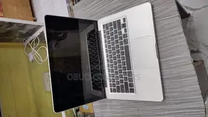 Laptop Apple MacBook Pro 2012 4GB Intel HDD 500GB