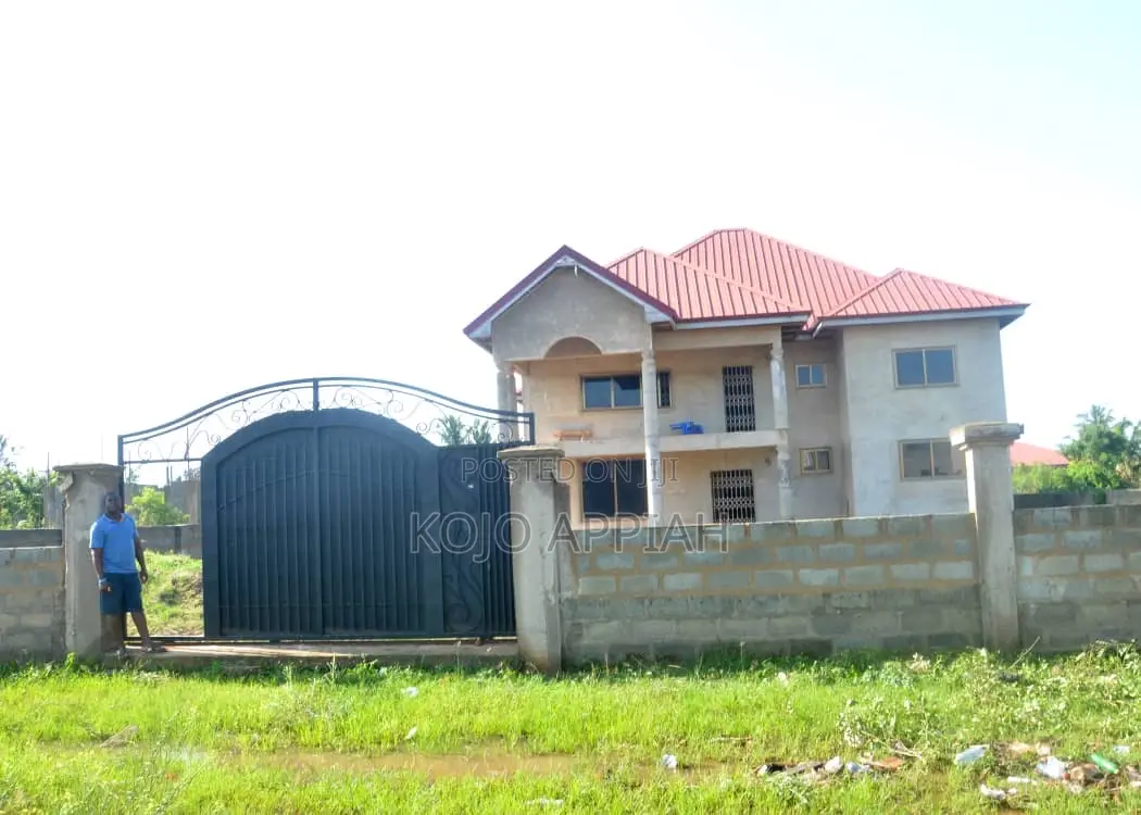 5bdrm Mansion in Storey Building, Danfa for sale
