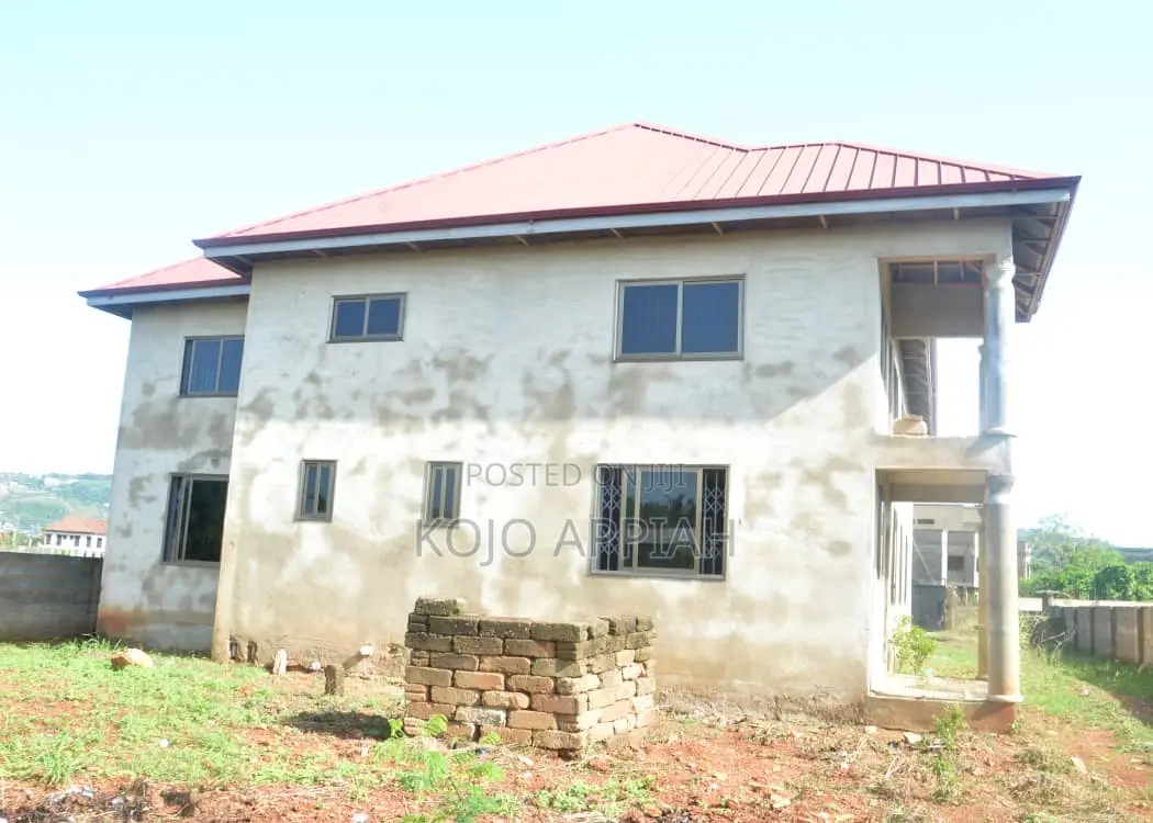 5bdrm Mansion in Storey Building, Danfa for sale