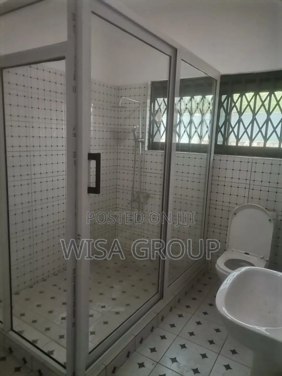 5bdrm House in Wisa Groups, Accra Metropolitan for rent