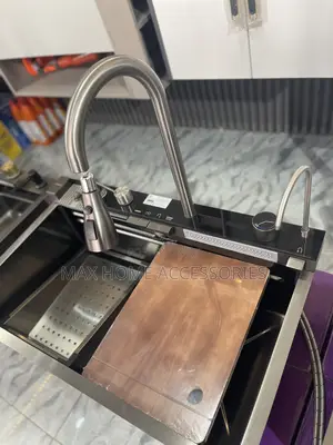 Automatic Kitchen Sink