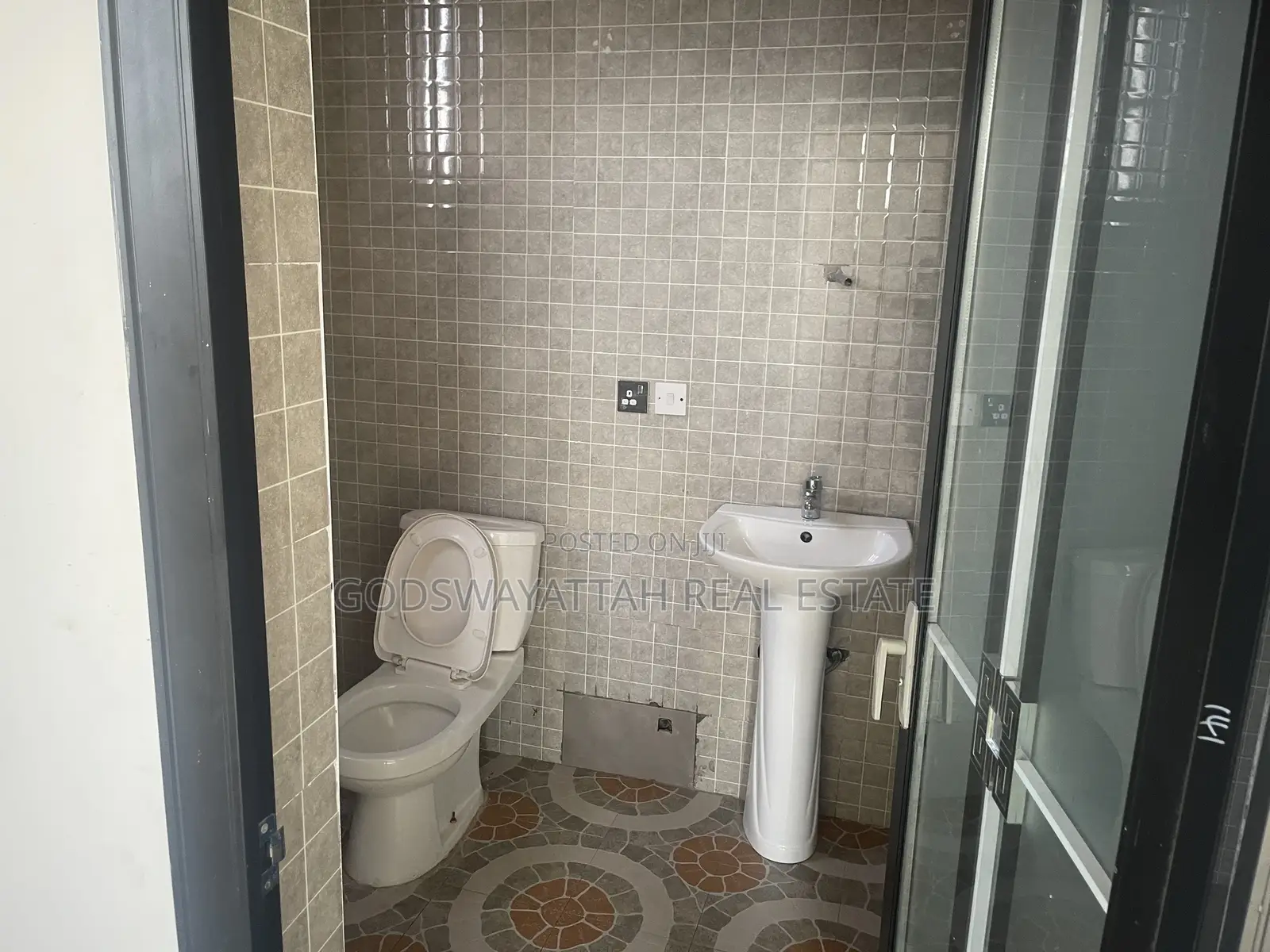 2bdrm Apartment in East Legon, Adjiriganor for rent