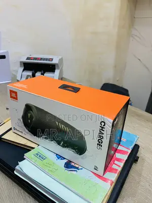 Well Design JBL Charge 5 Portable Bluetooth Speaker(Green)