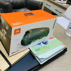 Newly in Stock JBLCharge 5 Portable Bluetooth Speaker,Green