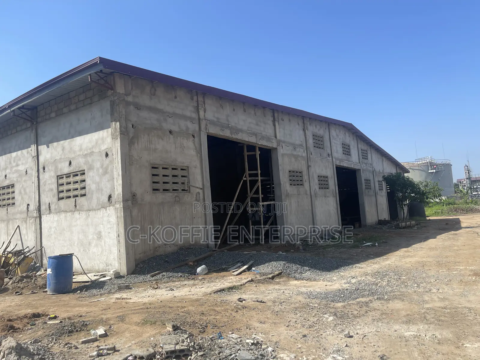 800 SQM Warehouse at Tema-Vaco