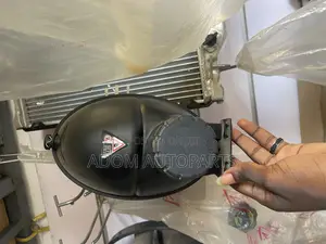 Mercedes Benz Water Reservoir Coolant