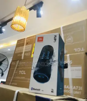 Black Electric Wireless Bluetooth Flip 6 JBL Speaker