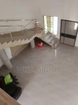 7bdrm Duplex in Wisa Groups, Accra Metropolitan for sale