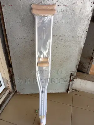 Armpit Crutches