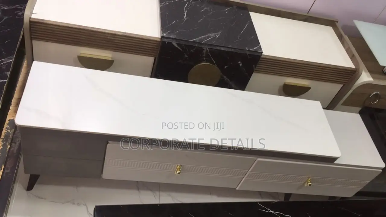 Tv Stands (Expandable)