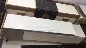 Tv Stands (Expandable)