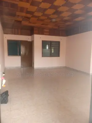 3bdrm House in Community 20 Estate, Spintex for rent