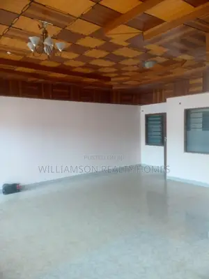 3bdrm House in Community 20 Estate, Spintex for rent