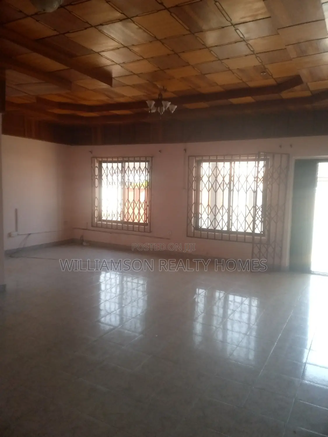 3bdrm House in Community 20 Estate, Spintex for rent