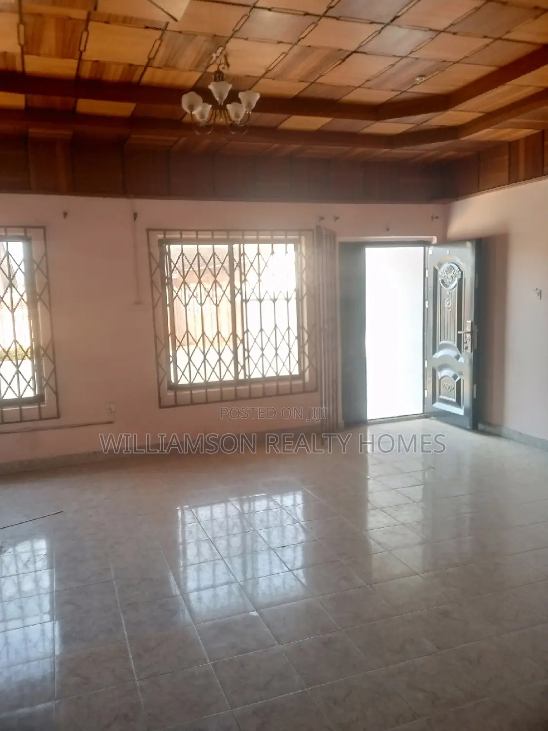 3bdrm House in Community 20 Estate, Spintex for rent