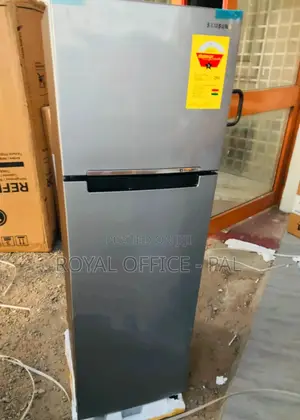 Newly Sealed RT26HAR2DSA 203L Top Freezer Refrigerator