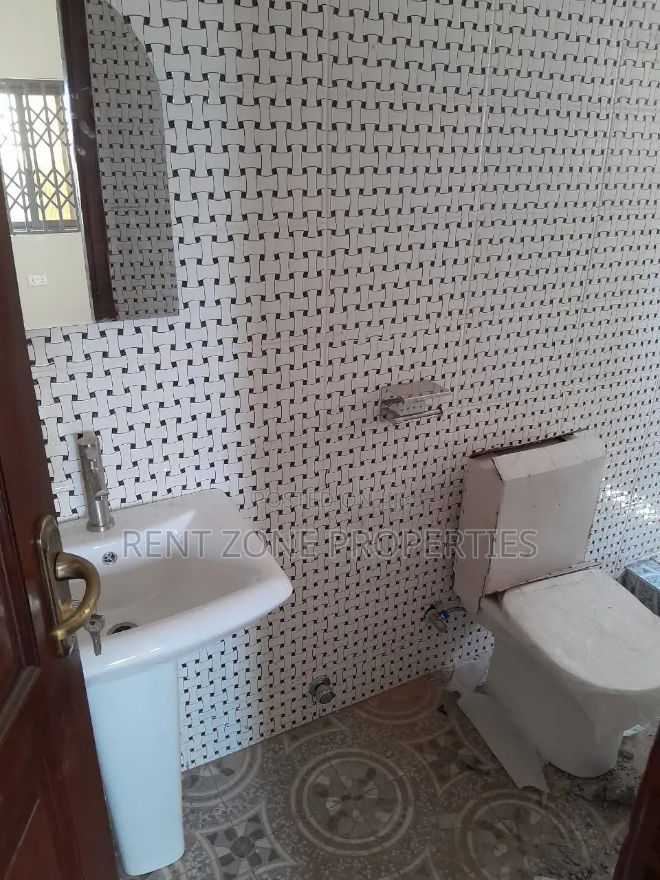2bdrm Apartment in Ofankor for rent