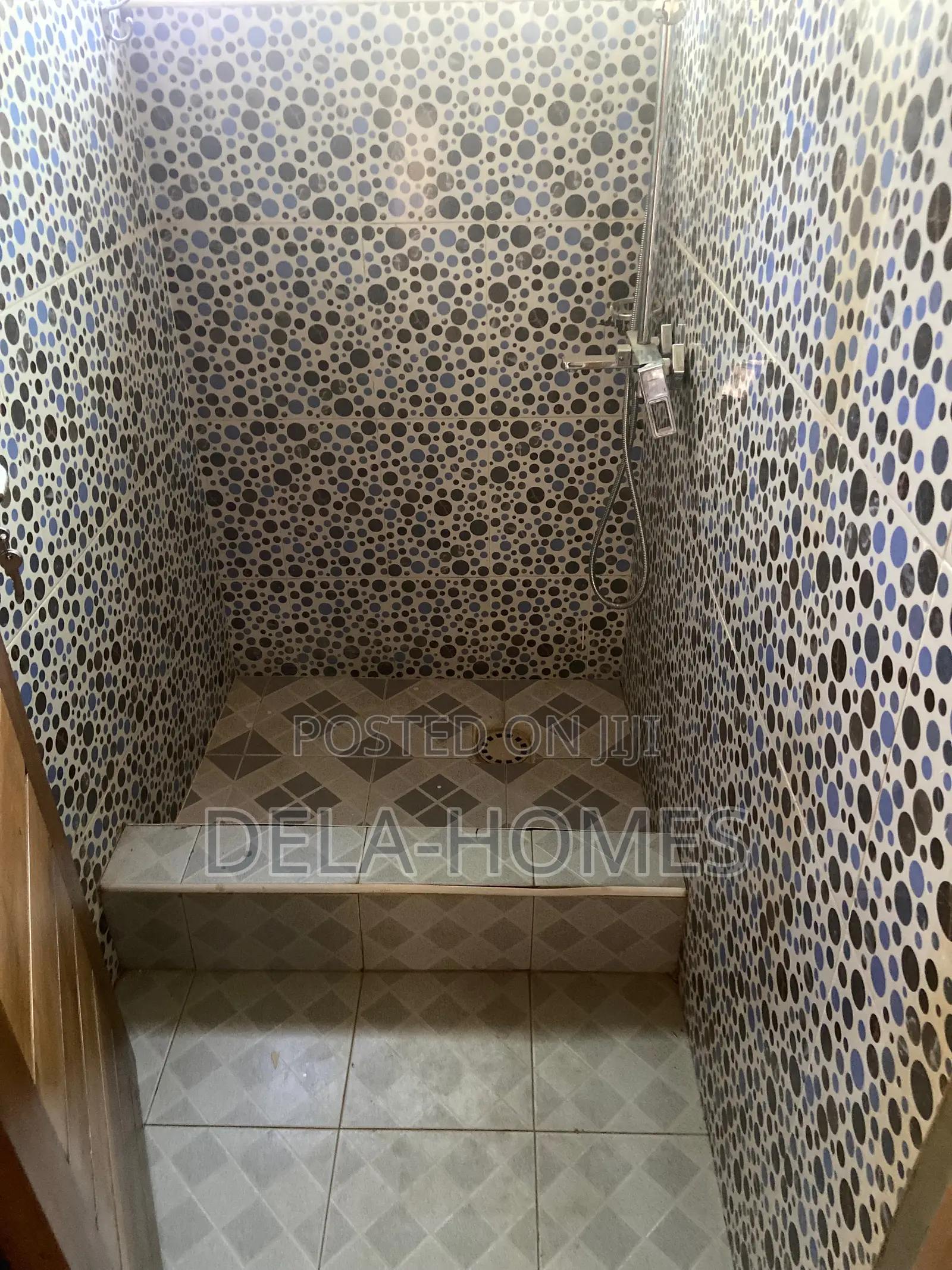2bdrm Apartment in Ashaley Botwe for rent