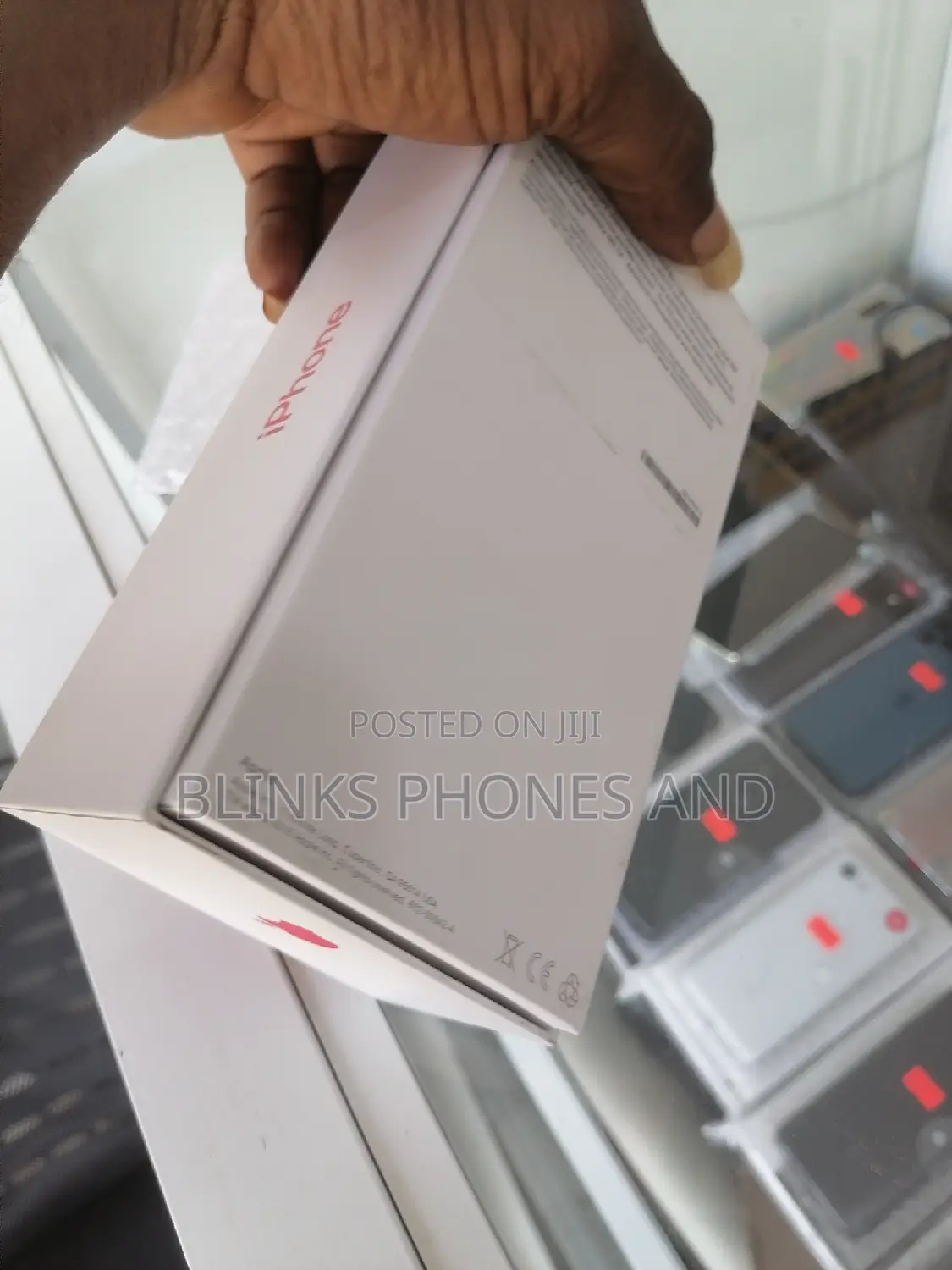 New Apple iPhone 8 Plus 64 GB Red