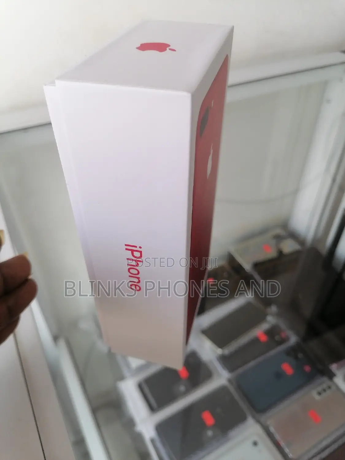 New Apple iPhone 8 Plus 64 GB Red