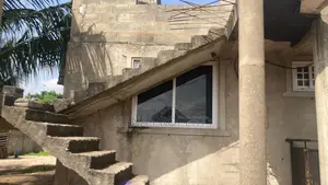 5bdrm House in Dodowa for sale