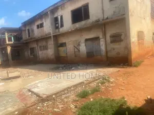 10bdrm House in North Kaneshie for sale