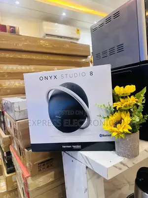 Elegant Design New Onyx Studio 8—Bluetooth Speaker