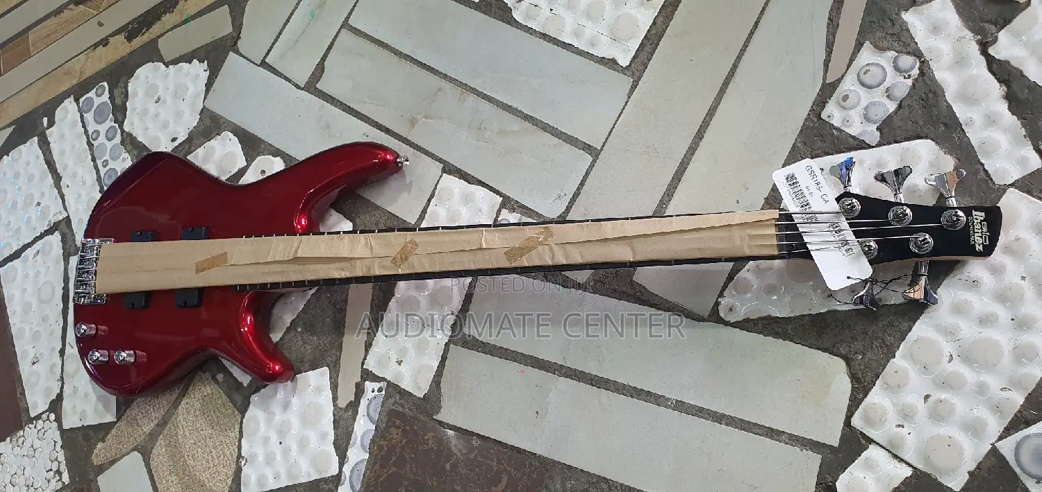 Ibanez GSR-185 Guitar
