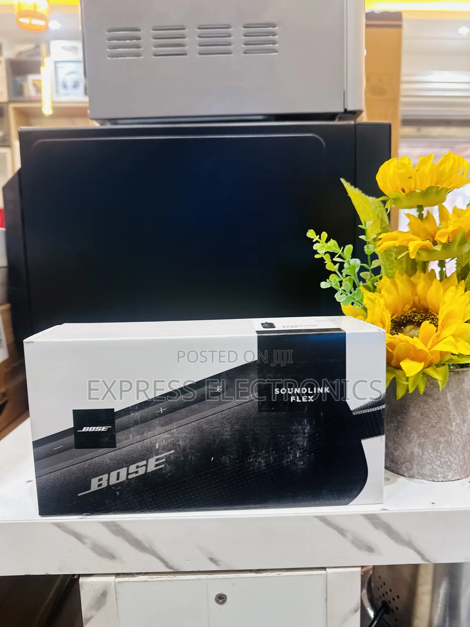 Electric Elegant Design Bose Soundlink Flex