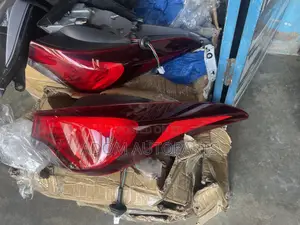 Hyundai Elantra Taillight 2014 2015 2016