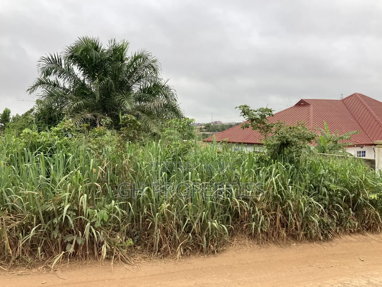 One Full Plot for Sale at Aboabo Where K.Appiah Estate Is.