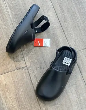 Nike Calm Mule
