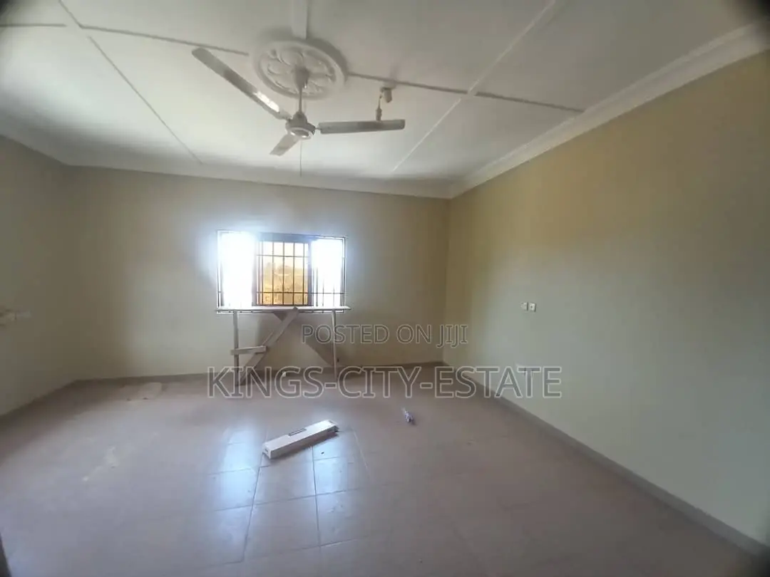 3bdrm Apartment in Ofankor, Achimota for rent