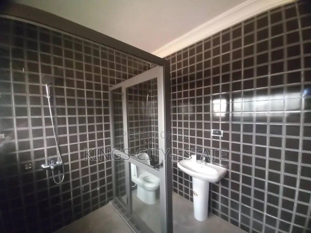 3bdrm Apartment in Ofankor, Achimota for rent