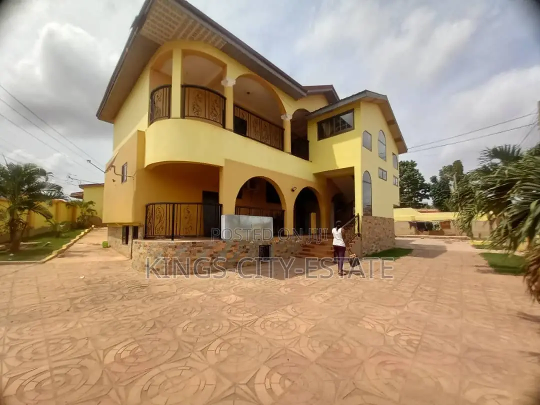 3bdrm Apartment in Ofankor, Achimota for rent