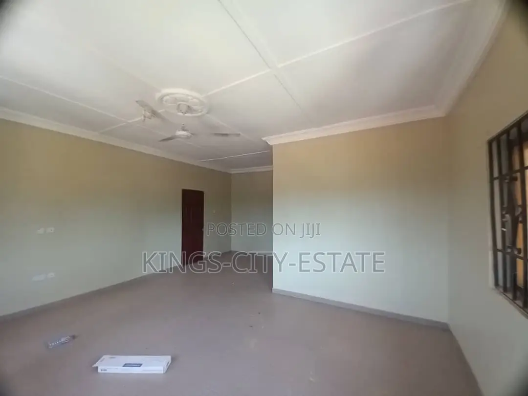 3bdrm Apartment in Ofankor, Achimota for rent