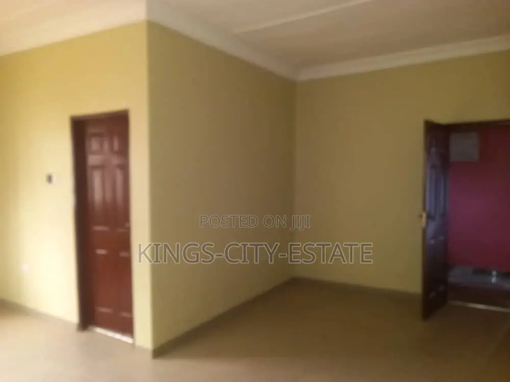 3bdrm Apartment in Ofankor, Achimota for rent