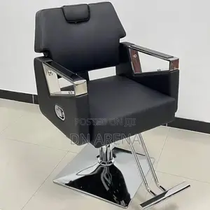 Interiors Salon Chair (Leather,Black)
Barbers Chair