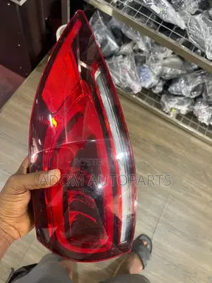 Mercedes Benz GLE Taillight 2019 2020 2021 2022 2023