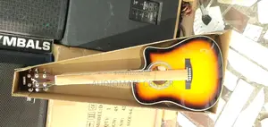 Yamaha Semi Acostic