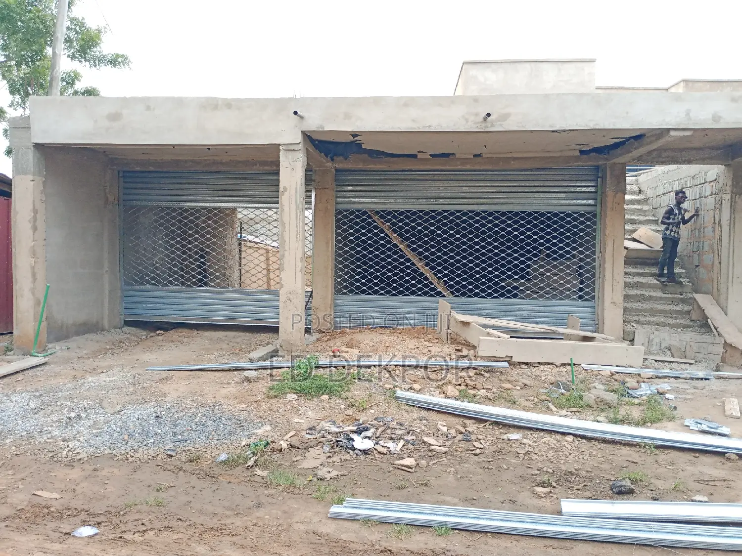 Multikalo Store Gate