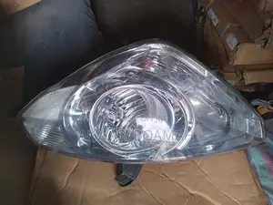 Hyundai H1 Headlight