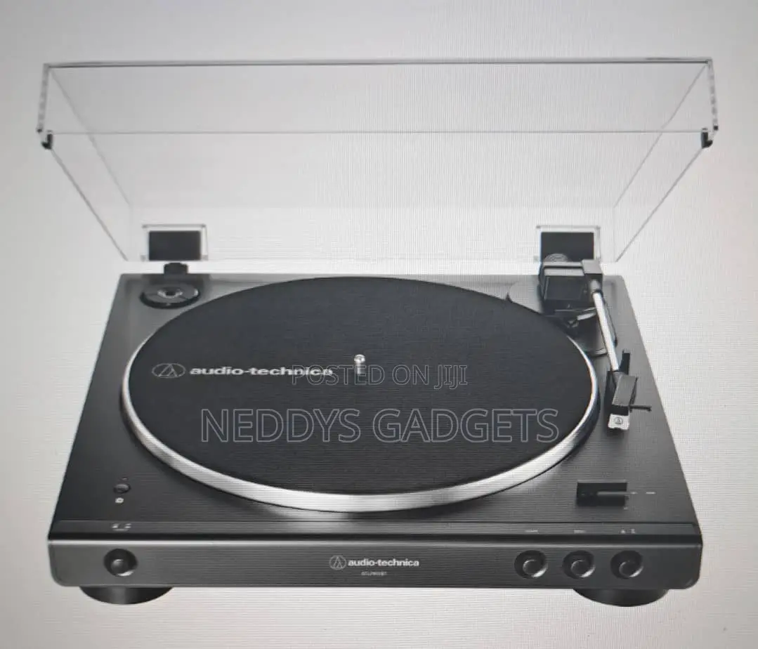 Audio Techica at-Lp60xbt- Bluetooth Turntable Automatic