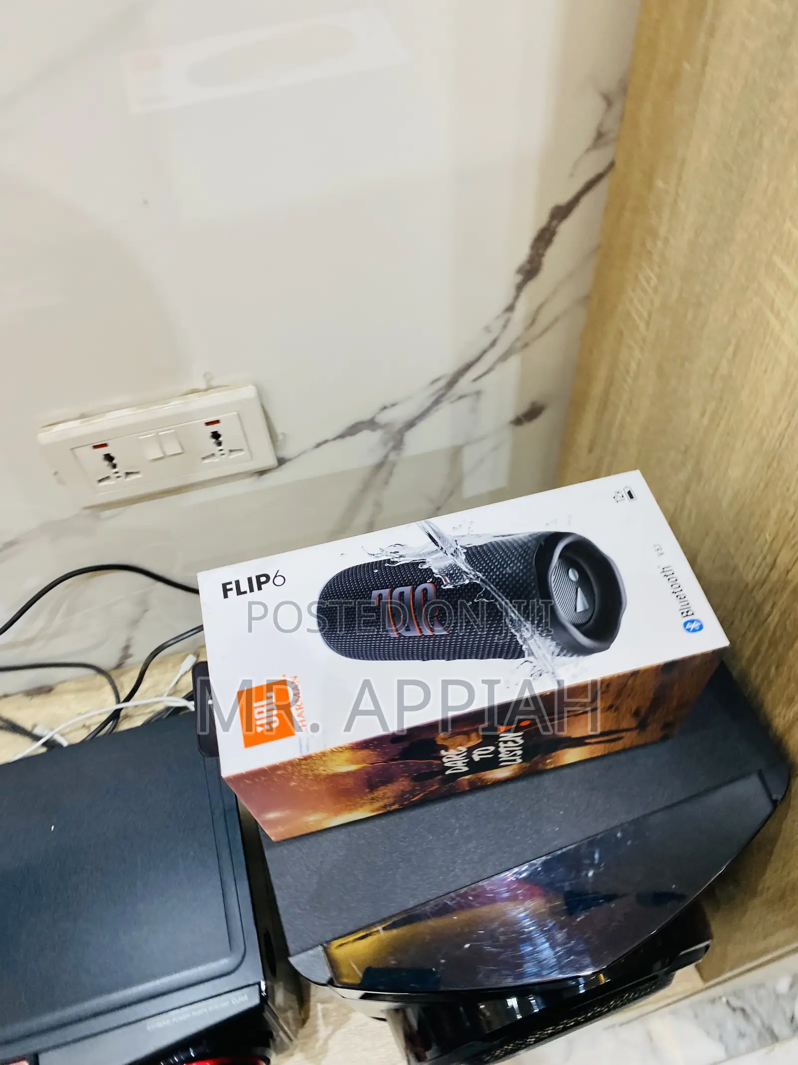 Authentic JBL Flip 6 Wireless Bluetooth Waterproof Speaker.