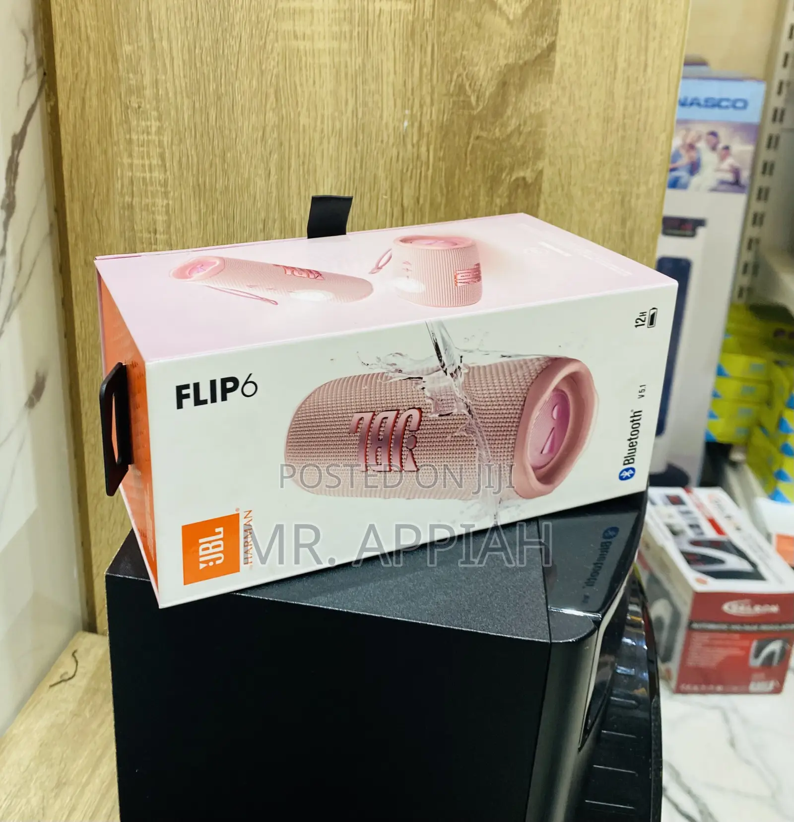 Energy Sufficient JBL Flip 6 Wireless Bluetooth Speaker.