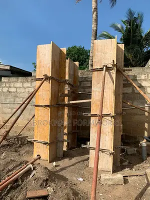 Columm/Pillars/Adjustable Mold/Accra/Rent/Construction