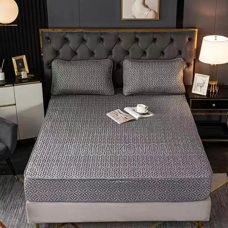 Waterproof Mattress Protector