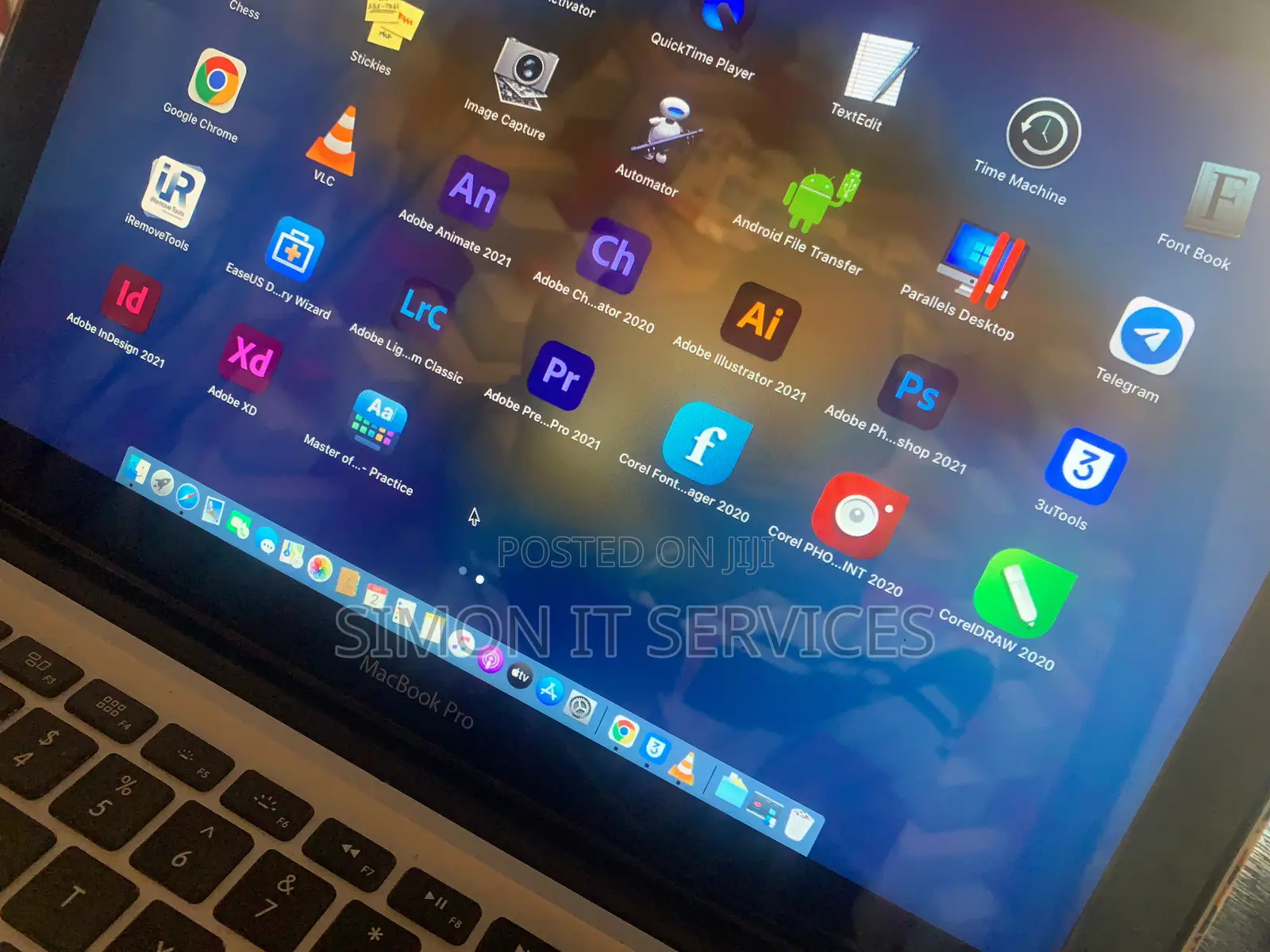 Macbooks Apps and Data Recovery.