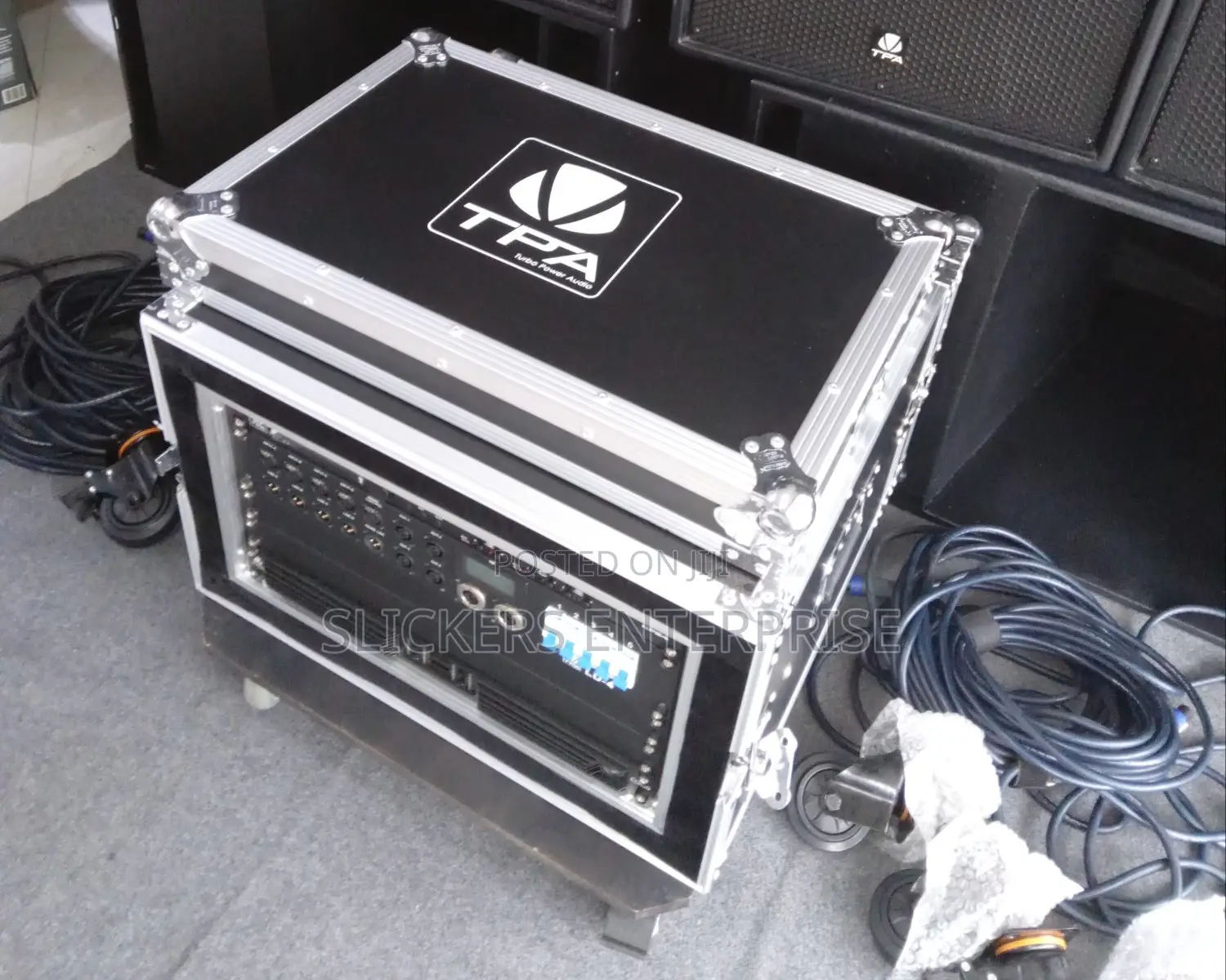 Tpa 4pcs Full Range Speakers + 2pcs 18" Subwoofer for Events
