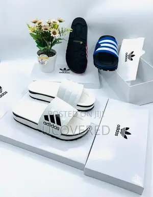 Adidas Unisex Quality Slides